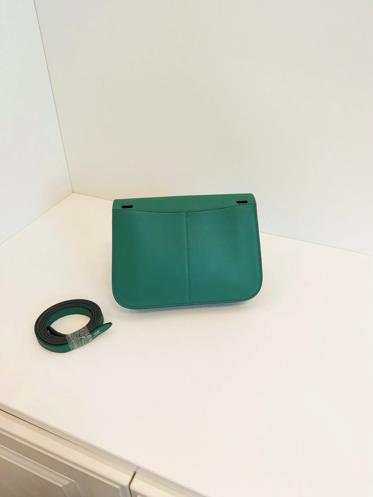 Hermès Halzan Mini Swift Calfskin Crossbody Bag Vert Bambou Green