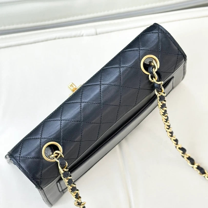 Chanel Vintage Classic Flap Chain Lambskin Shoulder Crossbody Bag Black Women S