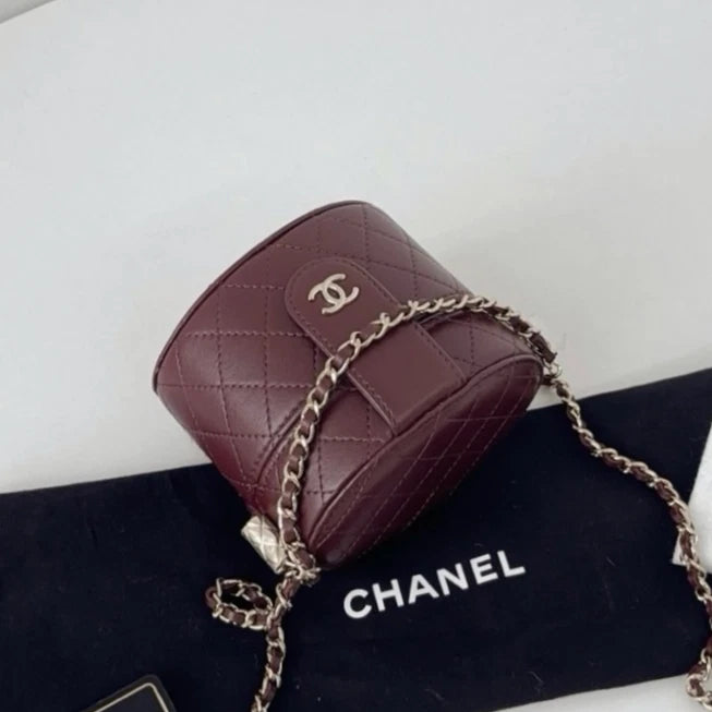 Excellent Chanel Cylindrical Makeup Box Mini Gold Chain Red Handbag Crossbody