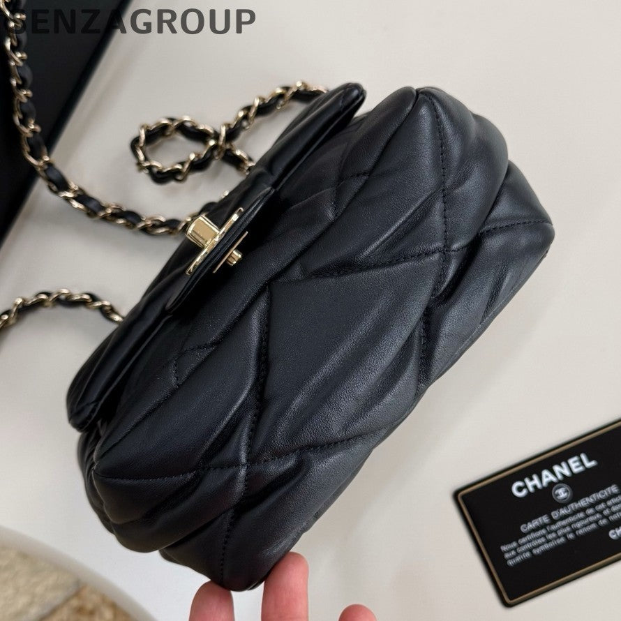 Chanel Diamond Chain Shoulder Bag Crossbody Black Gold Women Classic Fashion