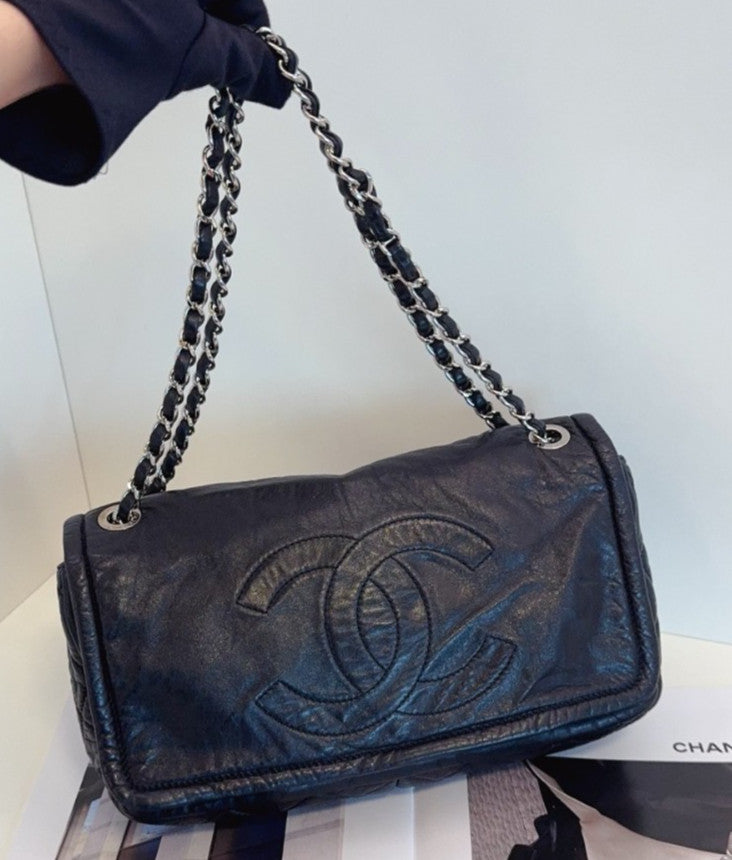CHANEL CC Logo Hobo Chain Shoulder bag Black Silver Women Classic
