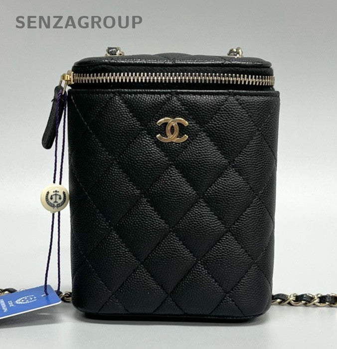 Chanel Calfskin Diamond Chain Shoulder Bag Crossbody Black Gold Used Women