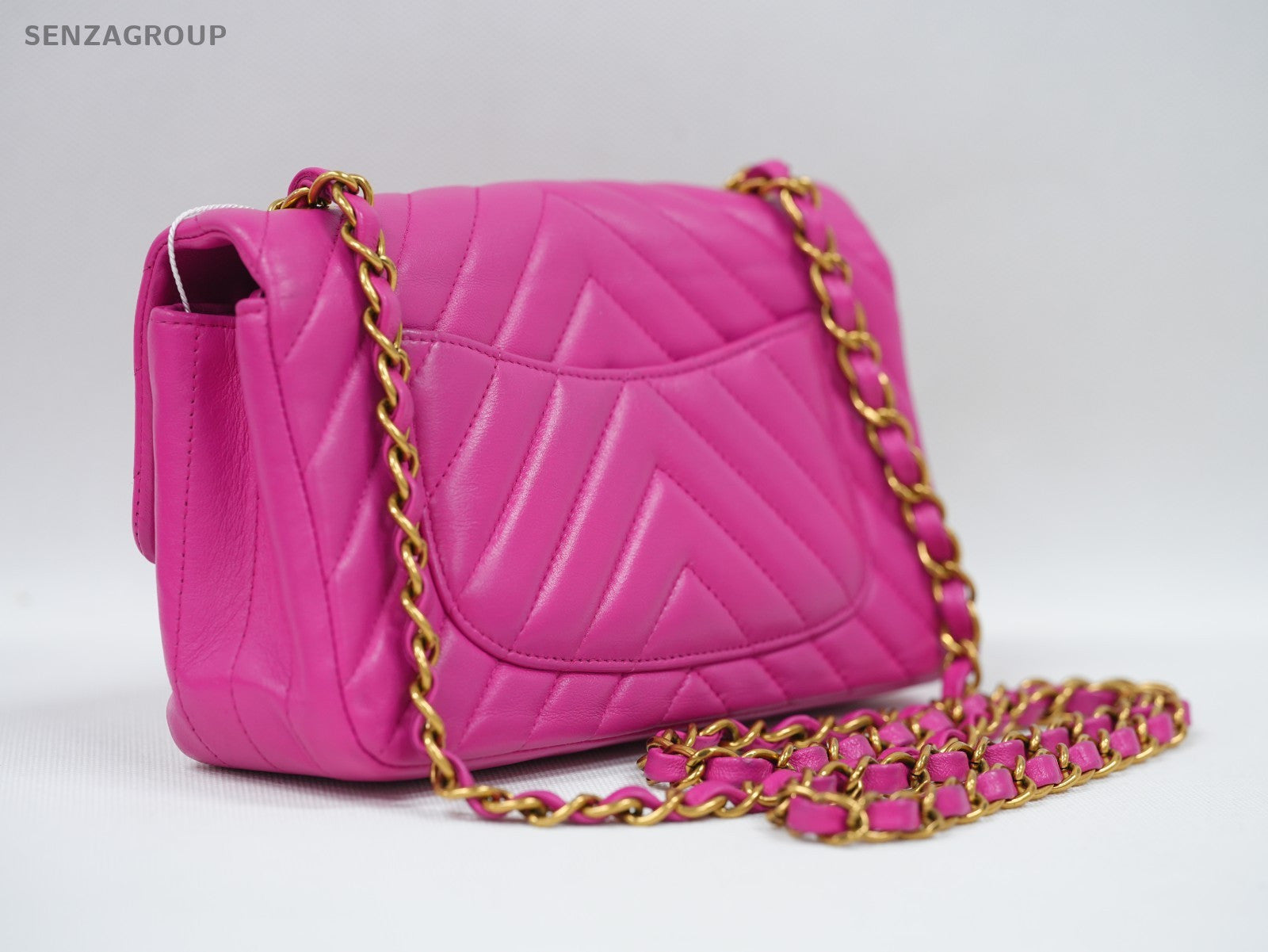 CHANEL Classic Flap V-Shape Pattern Chain Shoulder bag Pink Gold Women Classic