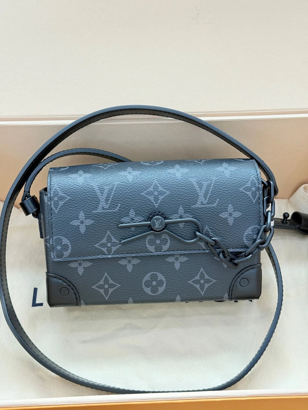 Louis Vuitton Black Leather Steamer Top Handle Bag For Women