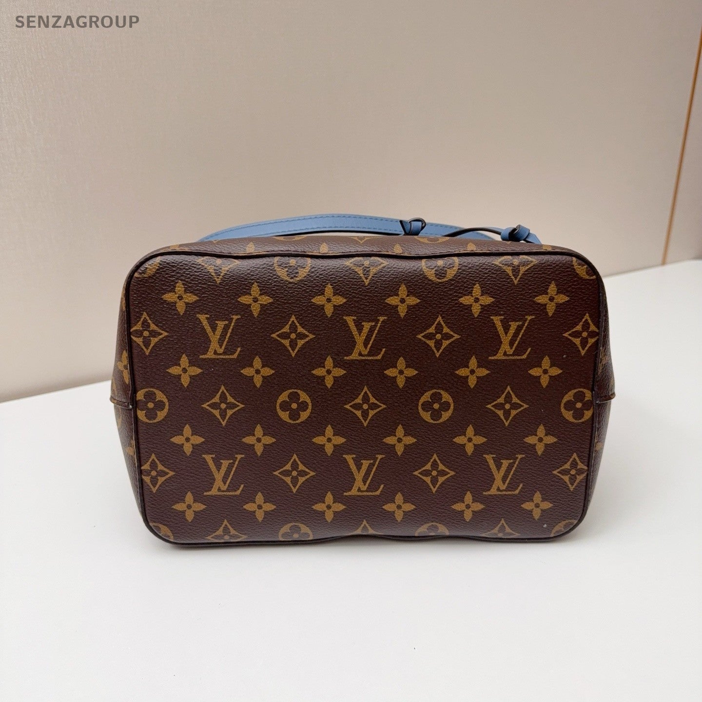 Louis Vuitton NeoNoe Monogram Bucket Drawstring Shoulder bag Brown Women Classic