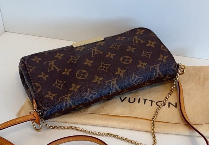 Louis Vuitton Favourite Monogram Chain Shoulder bag Crossboyd Vintage Women