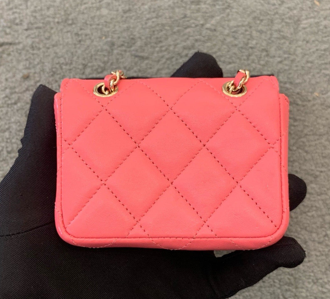 Chanel WOC Mini Lambskin Chain Crossbody Pink Gold Women Classic Fashion
