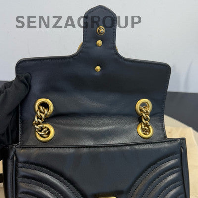 Gucci Marmont 22 Small Chain Shoulder Bag Black Gold Classic Women