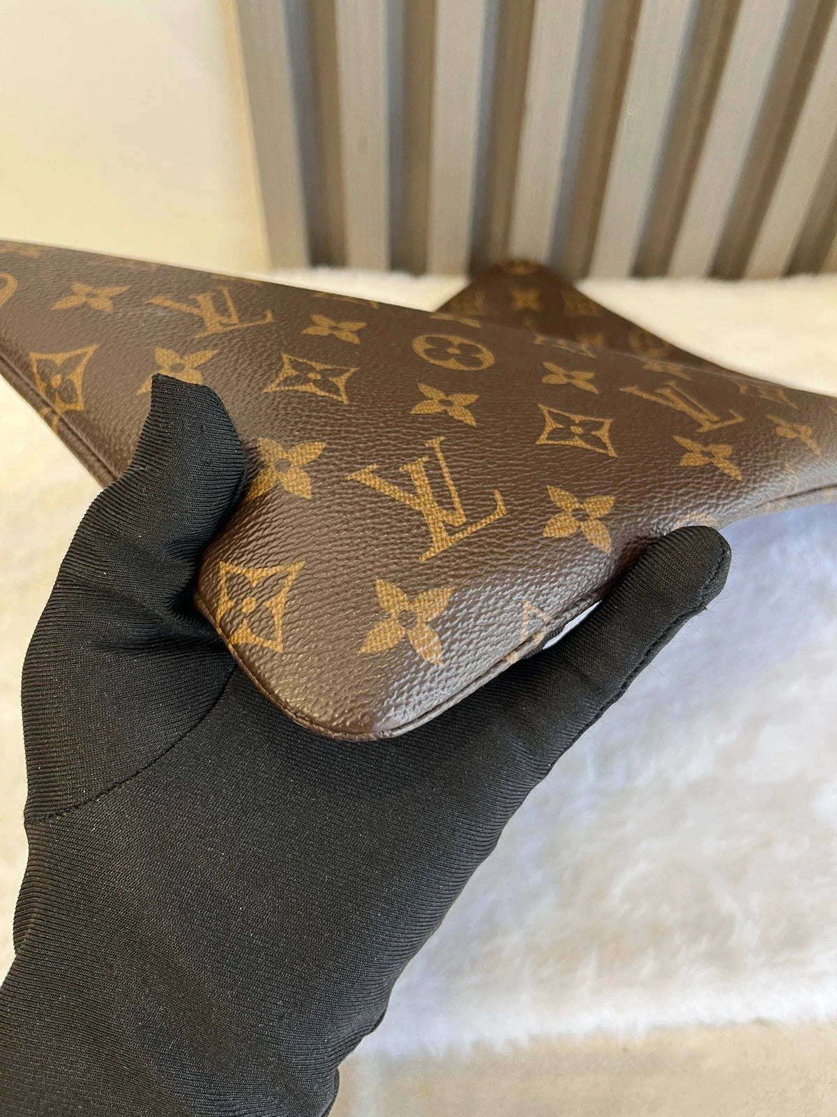 Louis Vuitton Monogram Canvas Clutch For Women