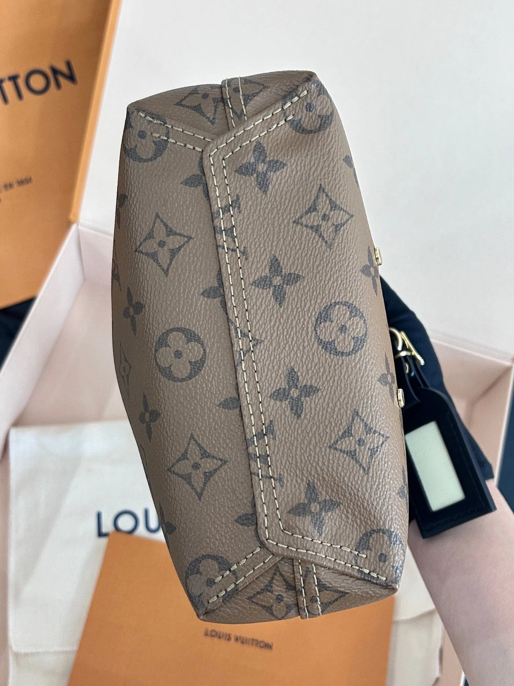 Louis Vuitton Monogram Canvas Bucket Bag For Women