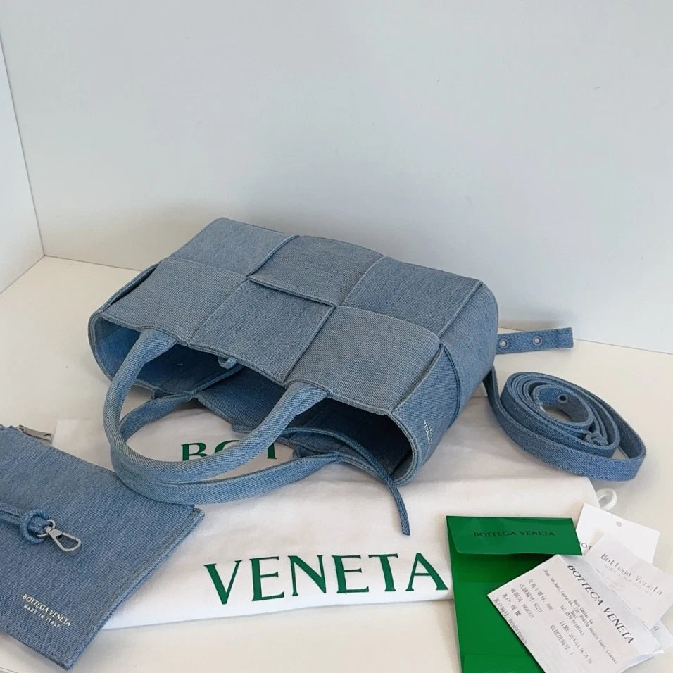 Bottega Veneta Arco Tote Denim Cassette Top Handle Crossbody Blue Women Classic