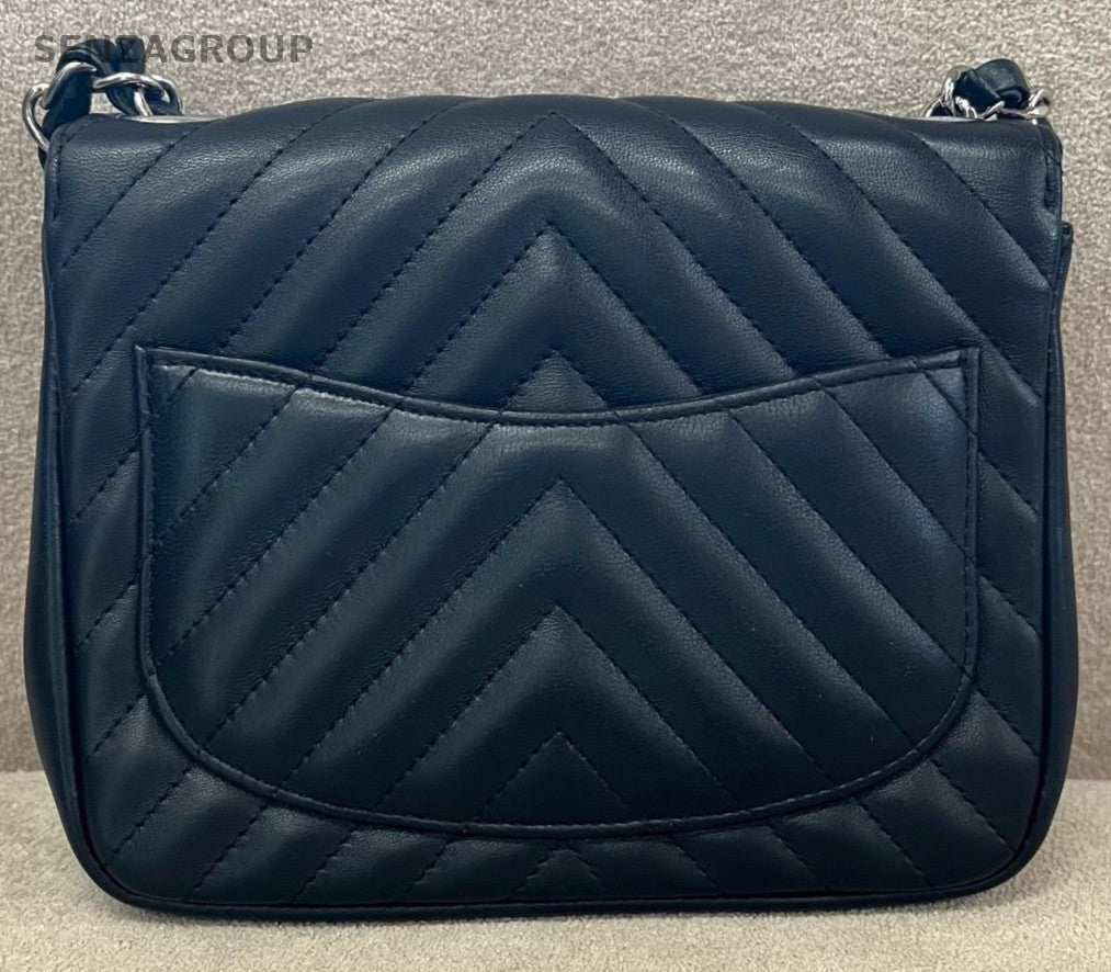 Chanel Classic Flap Calfskin Chain Shoulder Bag Crossbody Black Silver Women