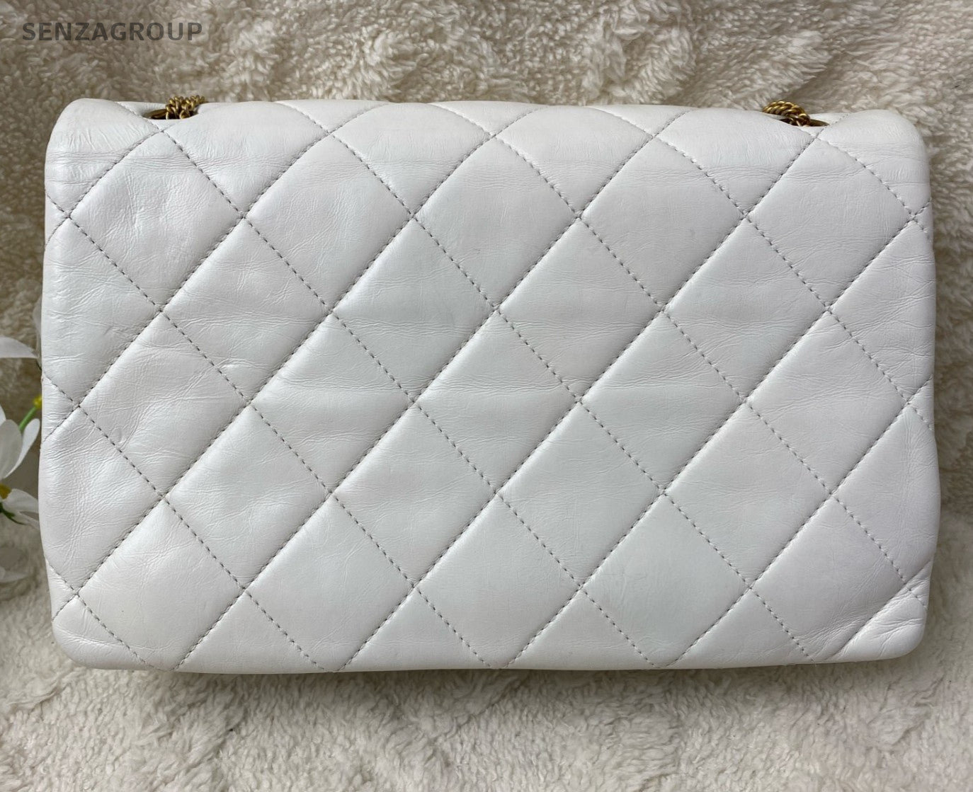 Chanel Diamond Chain Shoulder Bag White Gold Used Women Classic Fashion