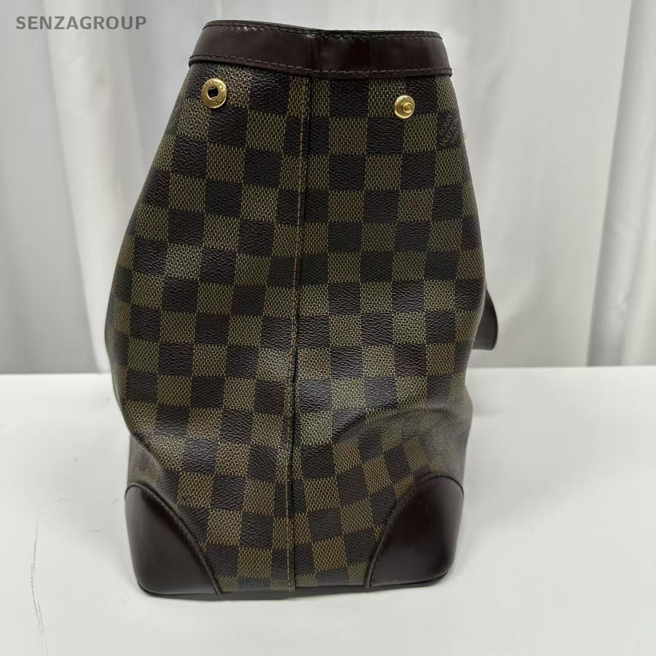Louis Vuitton Damier Monogram Hampstead MM Shoulder bag