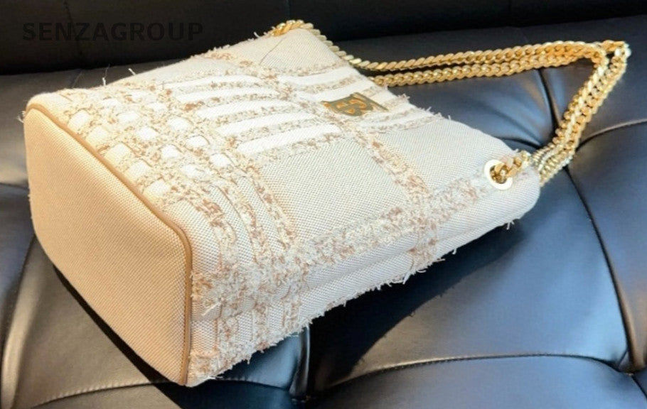 Burberry Lola Canvas Bucket Embroidery Chain Shoulder bag Women Almost Brand NEW