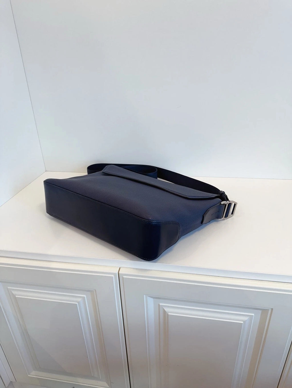 Hermès Citynews Messenger Bag Togo Leather Midnight Blue Classic