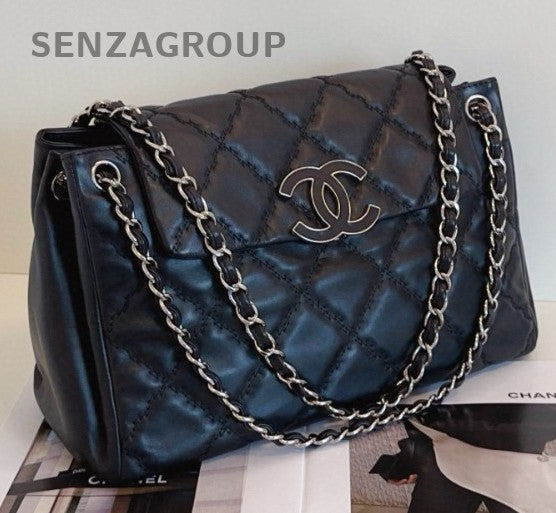 Chanel Diamond Chain Calfskin Shoulder Bag Black Silver Women Classic Fashion