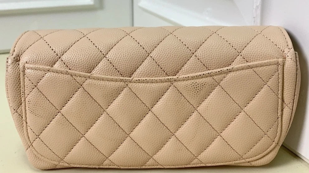 CHANEL Classic Flap Calfskin Chain Strap Phone case - Pre-Owned