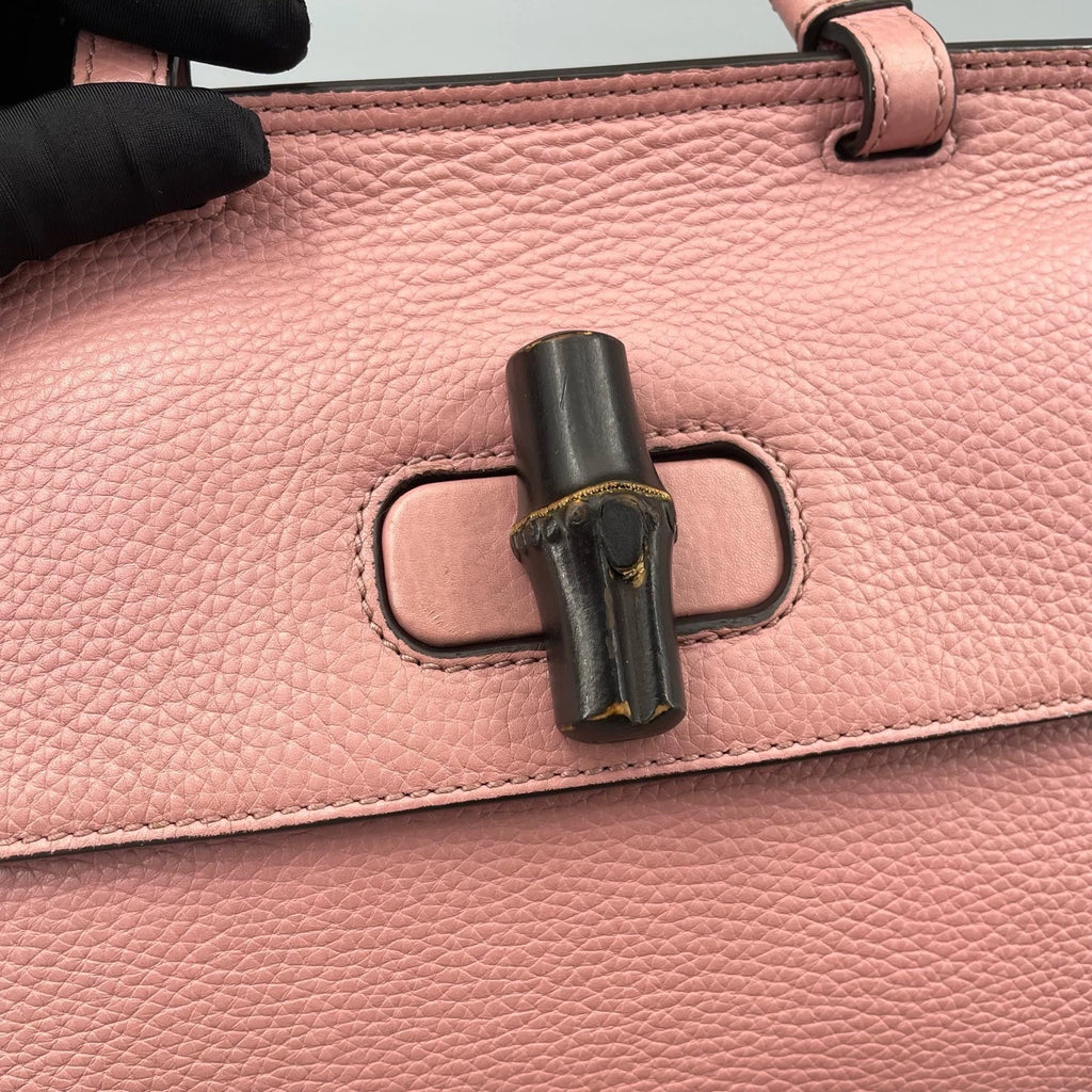 Gucci Leather Bamboo Buckle Handbag For Women