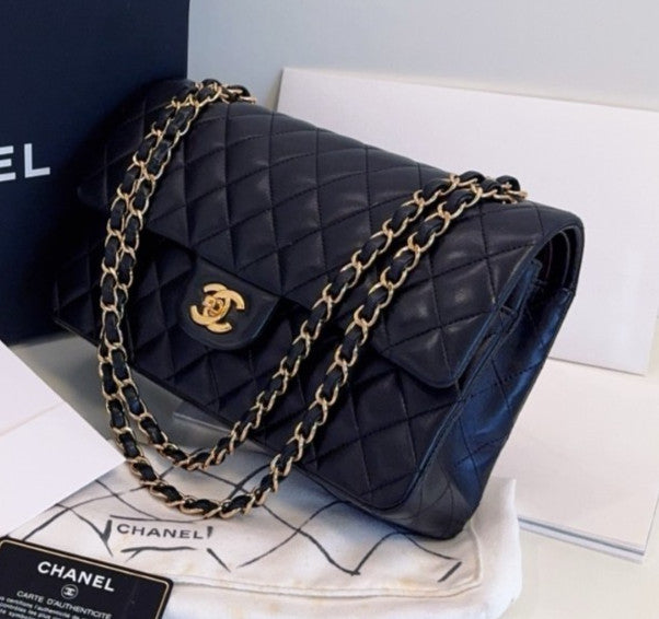Chanel Classic Flap MM Lambskin Chain Shoulder Bag Crossbody Black Gold Women