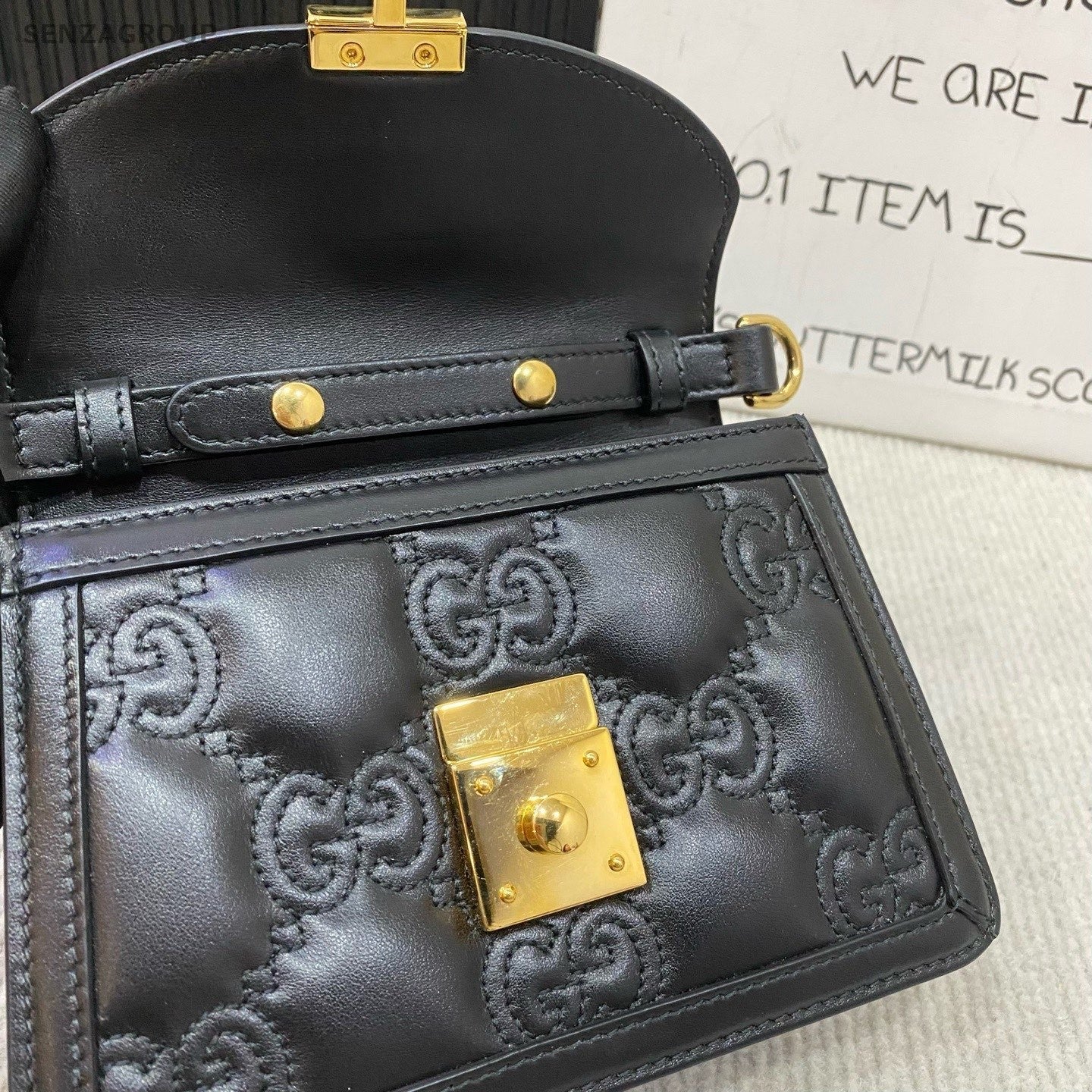 GUCCI Calfskin Chain 2Way Shoulder Bag Crossbody Black Gold Women Classic