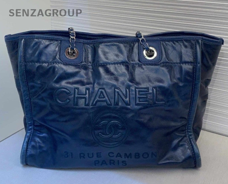CHANEL Combom Shoulder bag Oil wax leather Deep blue Women Classic