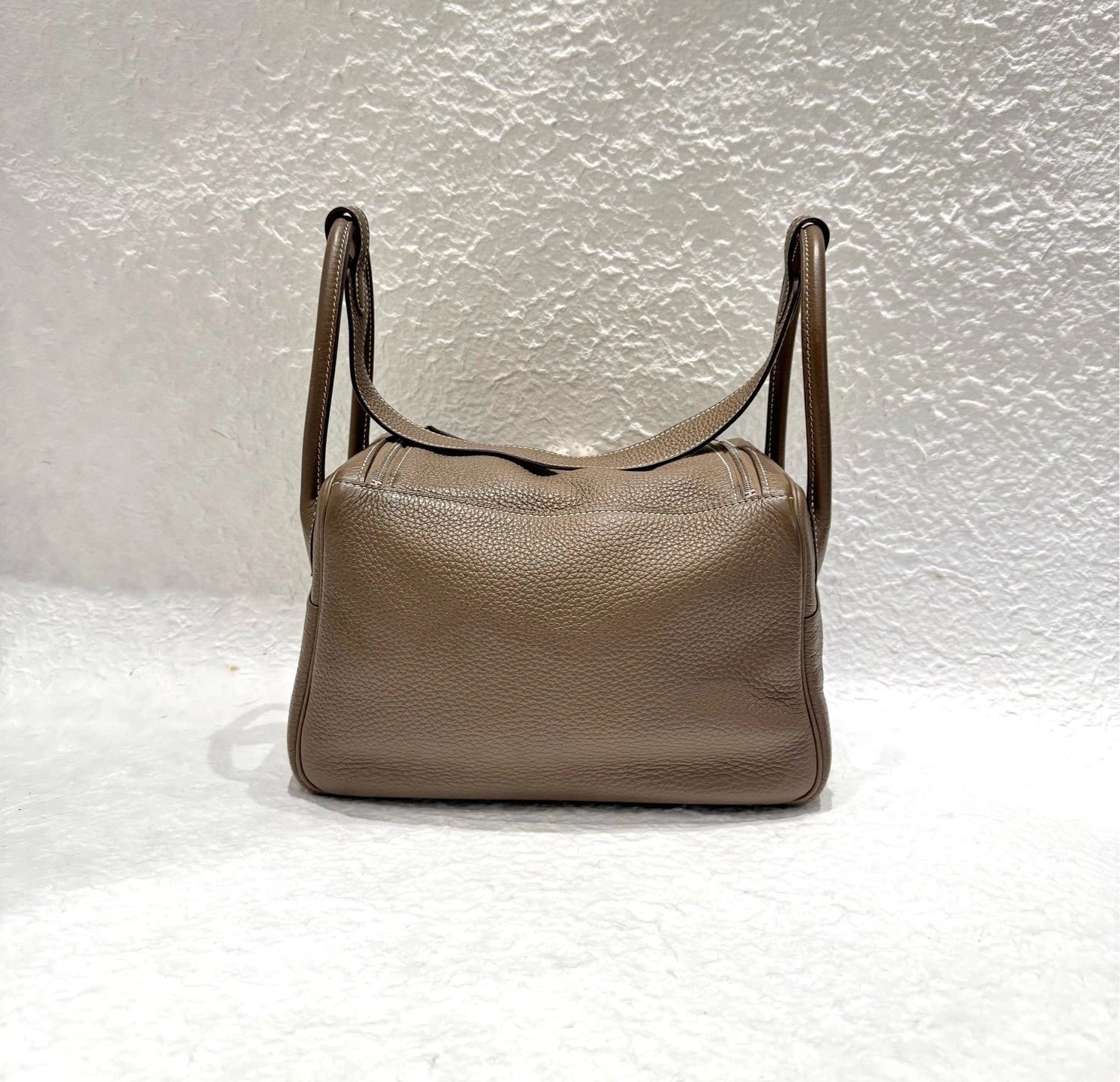 Hermes Lindy26 Grey Silver Hardware Leather Handbag For Women