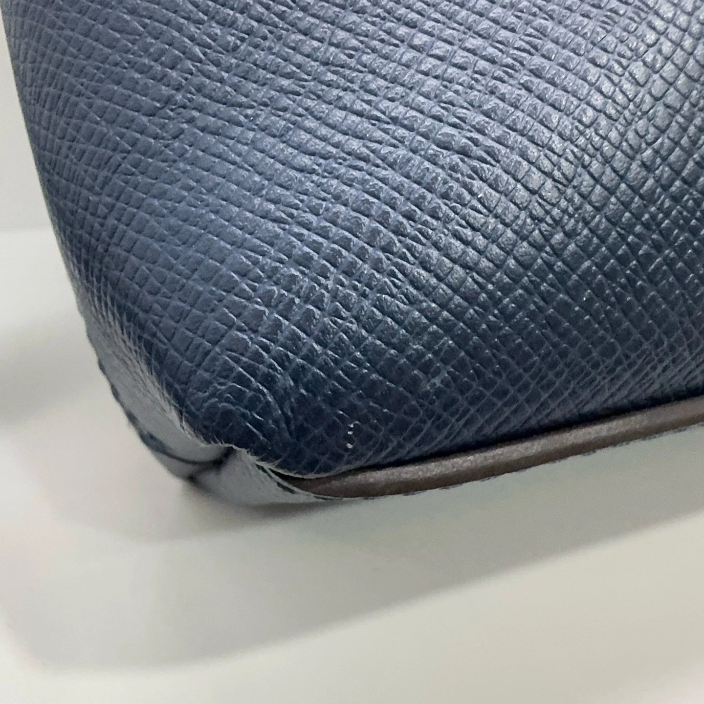 Louis Vuitton Solid Leather Flap Shoulder Crossbody Bag For Women