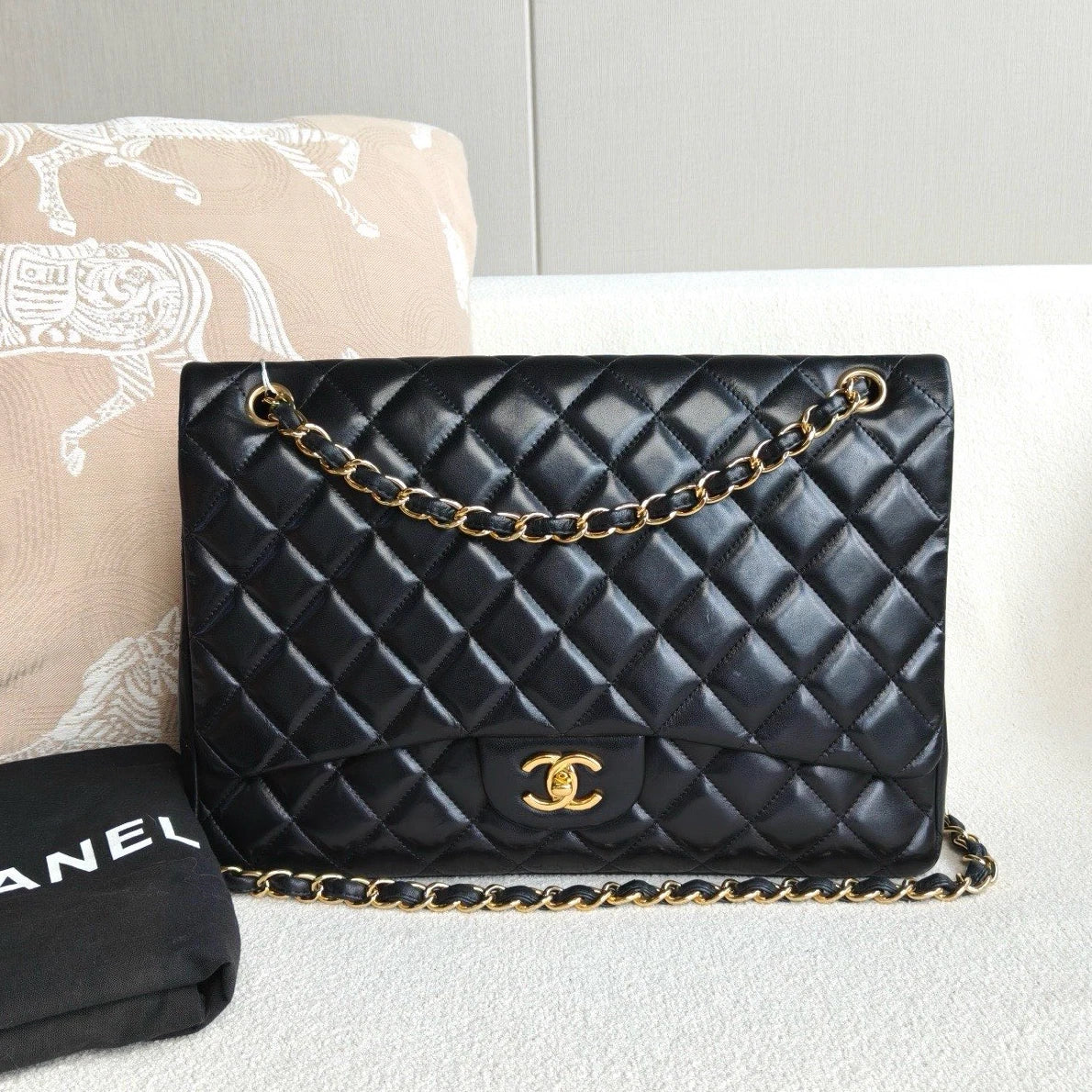 Chanel Classic Flap Maxi Lambskin Chain Shoulder Bag Black Gold Used Women