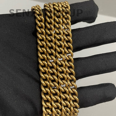 Gucci Marmont Mini Chain Shoulder Bag in White Gold - Classic Women's Fashion