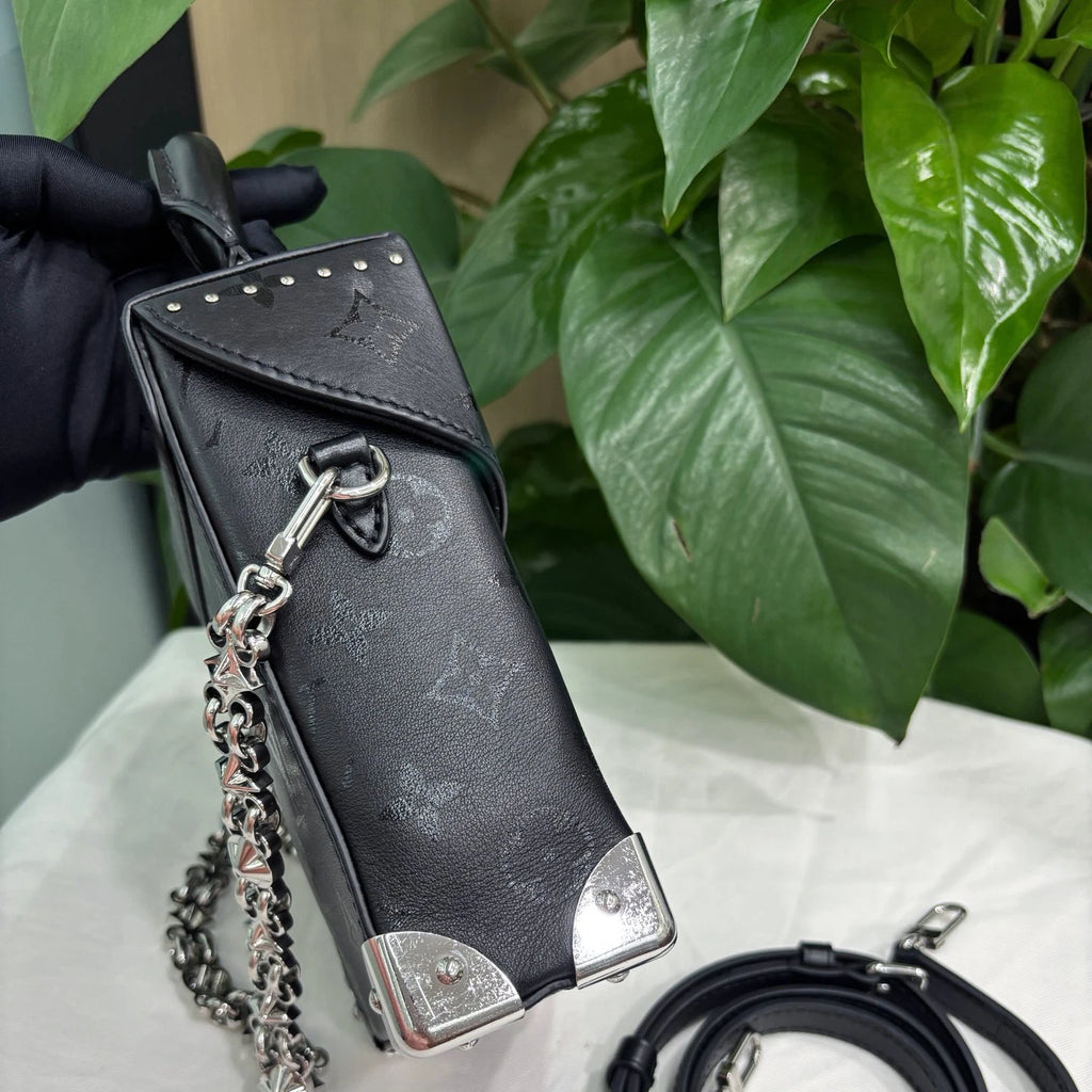 Louis Vuitton Camera Box Chain Shoulder Bag Crossbody Black Silver Women