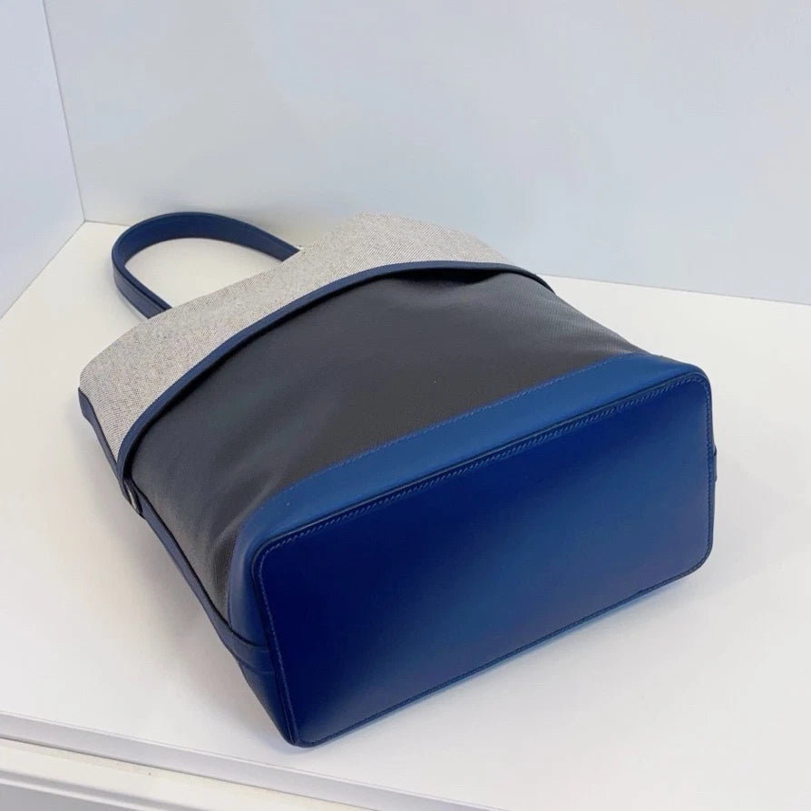 Hermes Colroule25 Canvas Bucket Shoulder Bag Black White Silver Unisex Adults