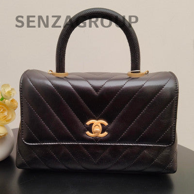 Chanel Messenger Chain Crossbody Shoulder Bag Black Gold Women's Fashion