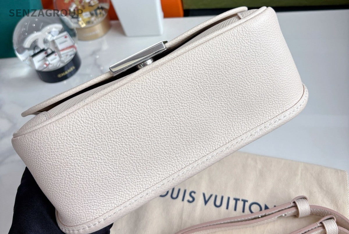 Louis Vuitton Buci Epi Leather Shoulder Crossbody Bag Women Beige
