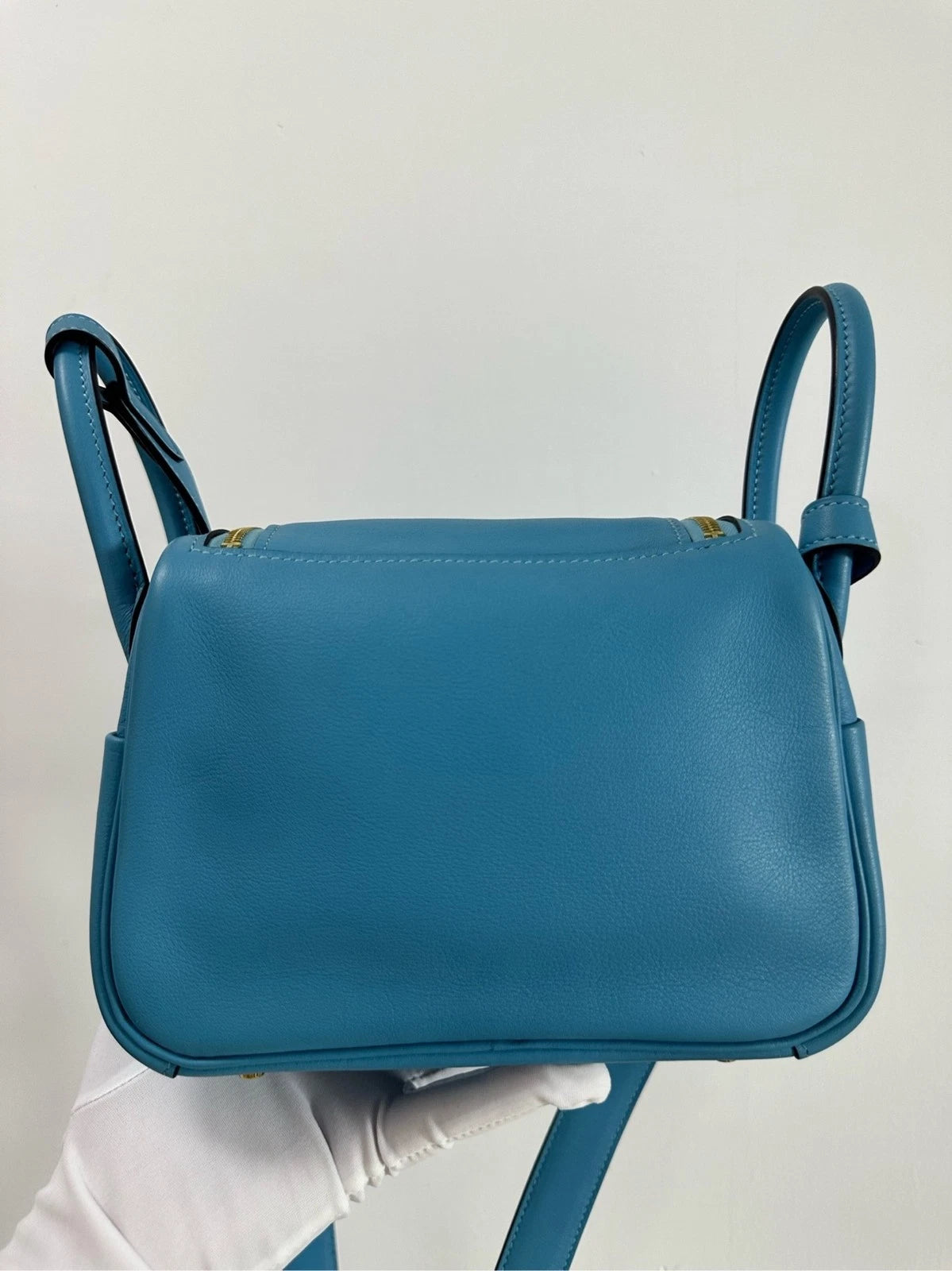 Hermes Mini Lindy Swift Calfskin Women Top Handle Crossbody Bag