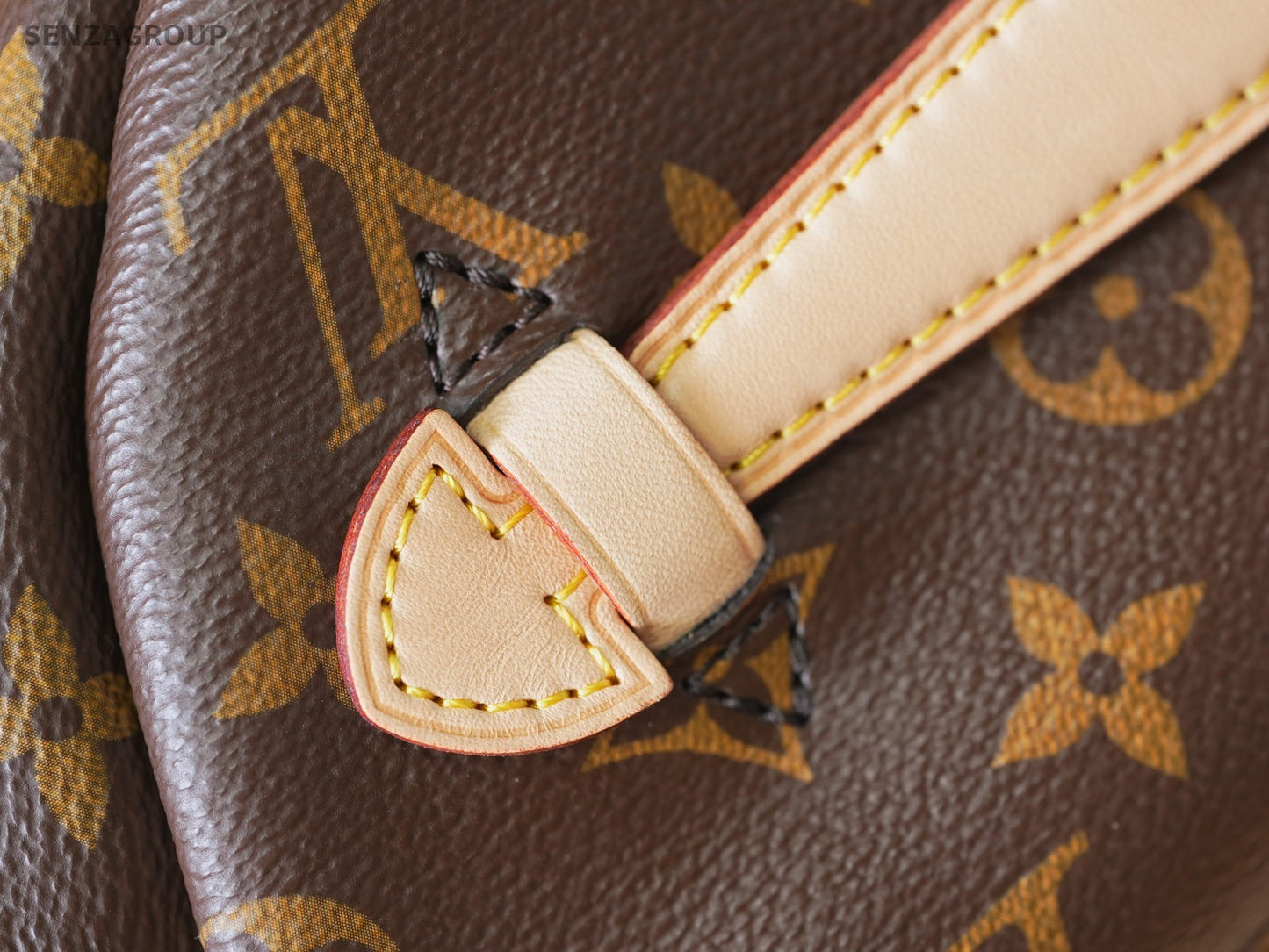 Louis Vuitton Monogram Bumbag Crossbody Canvas Shoulder bag Classic