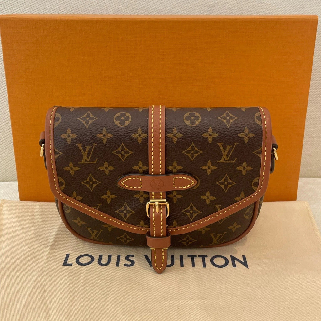 Louis Vuitton Solo Monogram Chain Shoulder Bag Crossbody Brown Gold Women