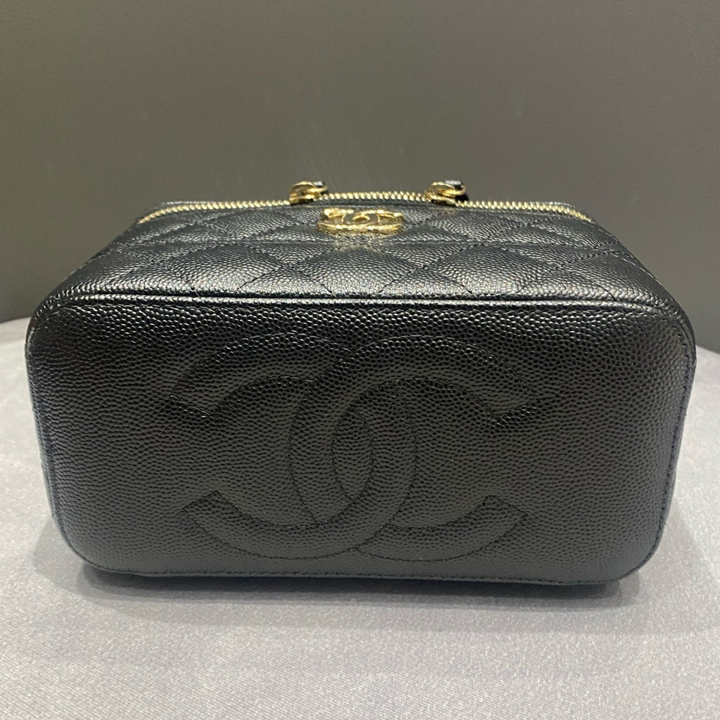 Chanel Black Gold Quilted Vanity Case Handbag Shoulder Bag