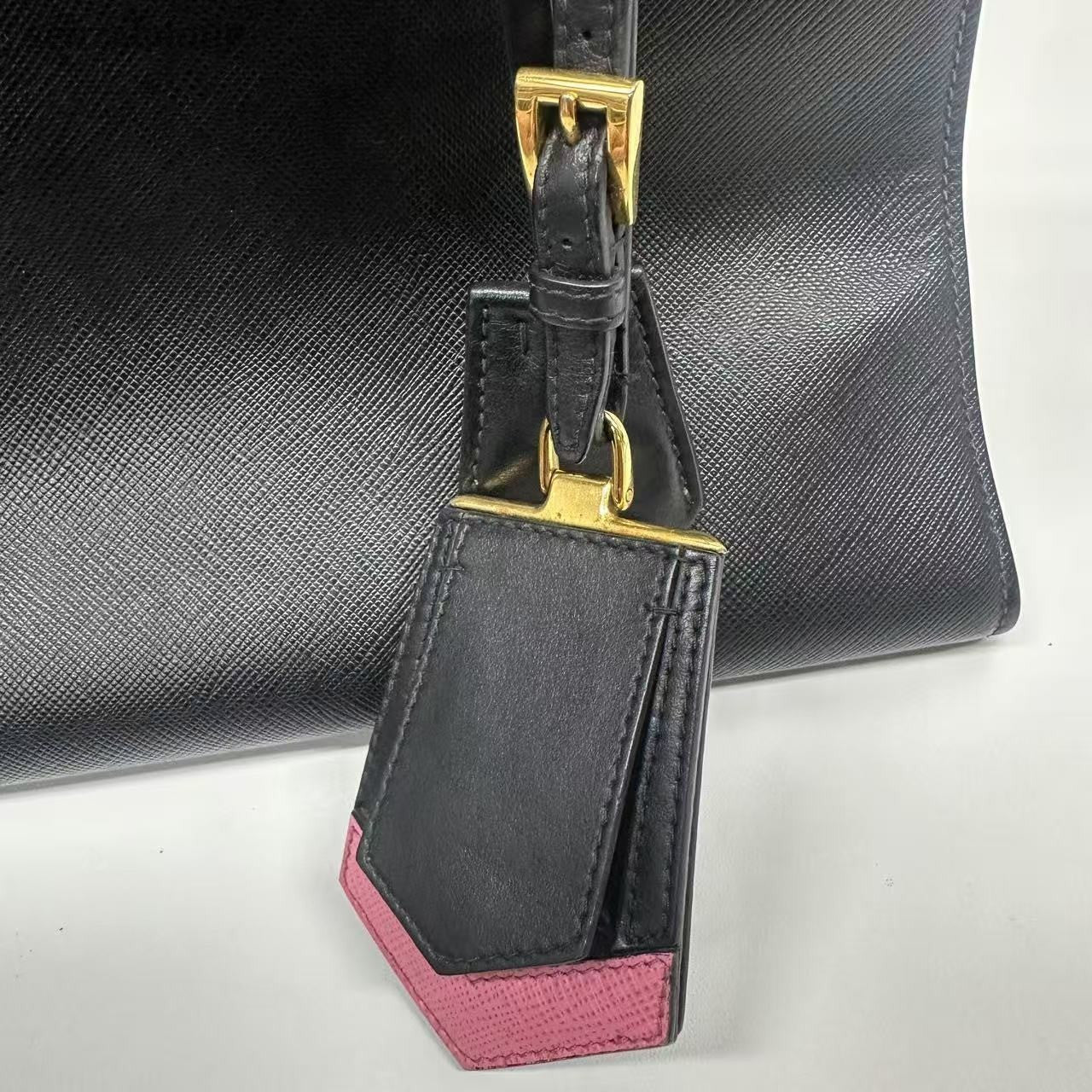 PRADA SAFFIANO Black gold Tote Shoulder bag Calfskin
