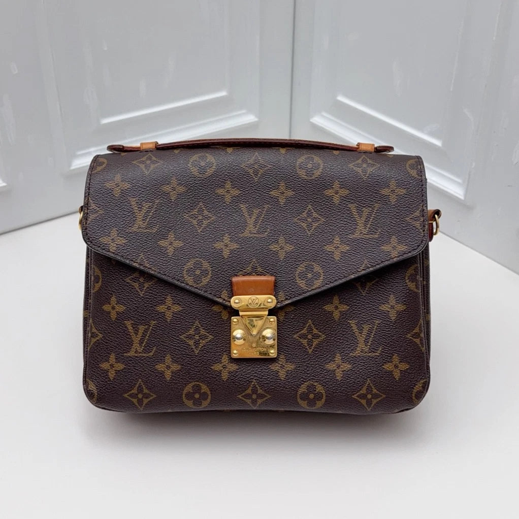 Louis Vuitton Metis Pochette Monogram Shoulder Crossbody Brown Gold Women