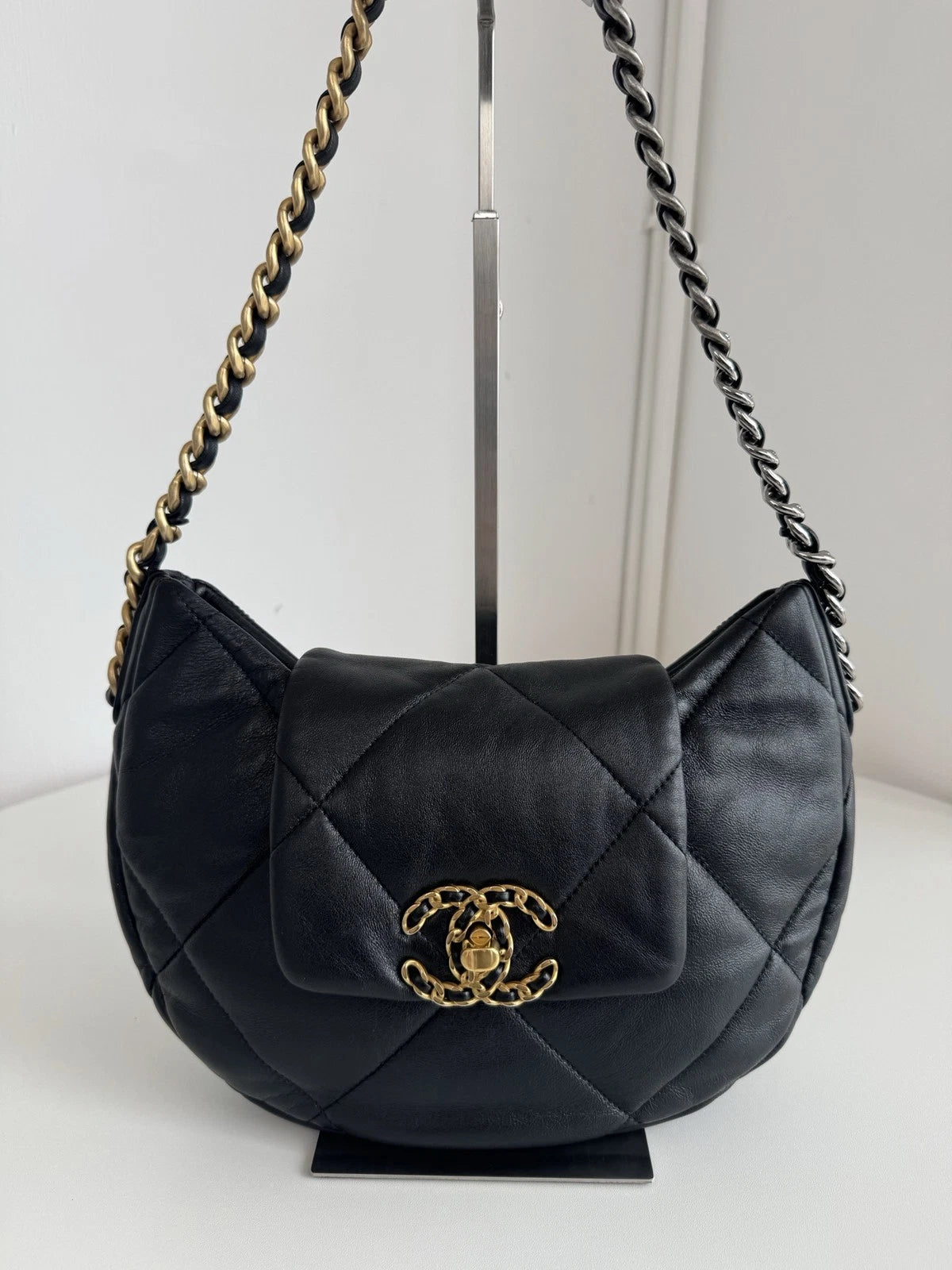 Chanel 19Bag Hobo Black Chain Handbag Shoulder Bag Gold Hardware Diamond