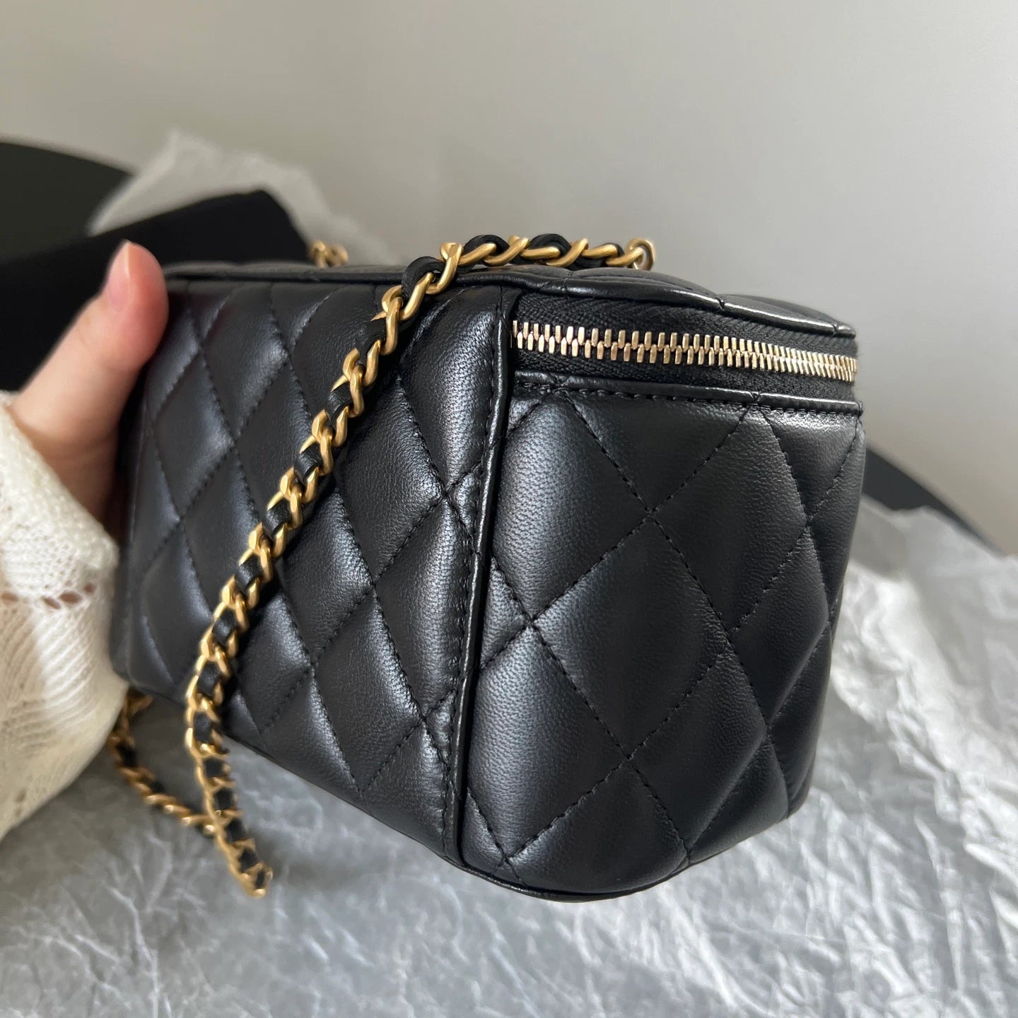 Chanel Vanity Black Gold Crossbody Chain Bag Excellent