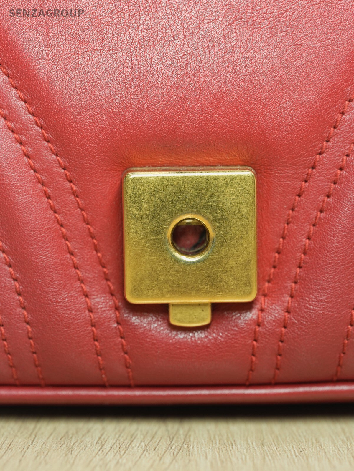GUCCI Marmont Red with gold Crossbody Shoulder bag