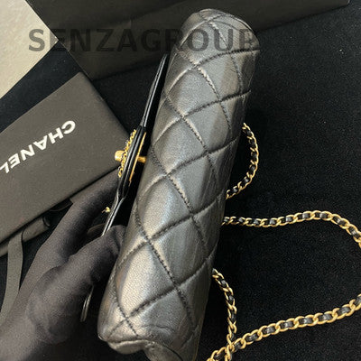 Chanel Black Gold Quilted Chain Shoulder Crossbody Bag Classic Fashion