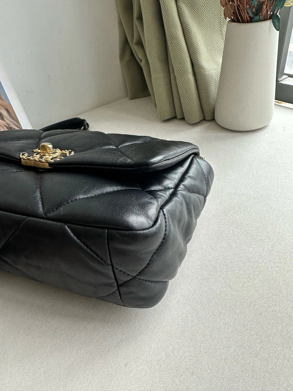 CHANEL 19Bag Small Black Gold Shoulder Crossbody Handbag Women