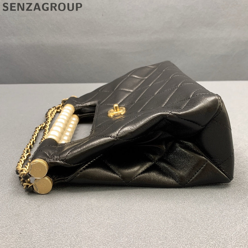 Chanel Black Gold Pearl Chain Shoulder Handbag Classic Fashion Women