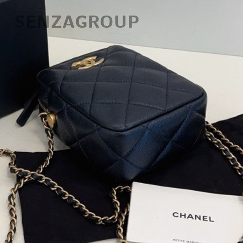 Chanel Diamond Calfskin Chain Crossbody Shoulder Bag Black Gold Women Classic