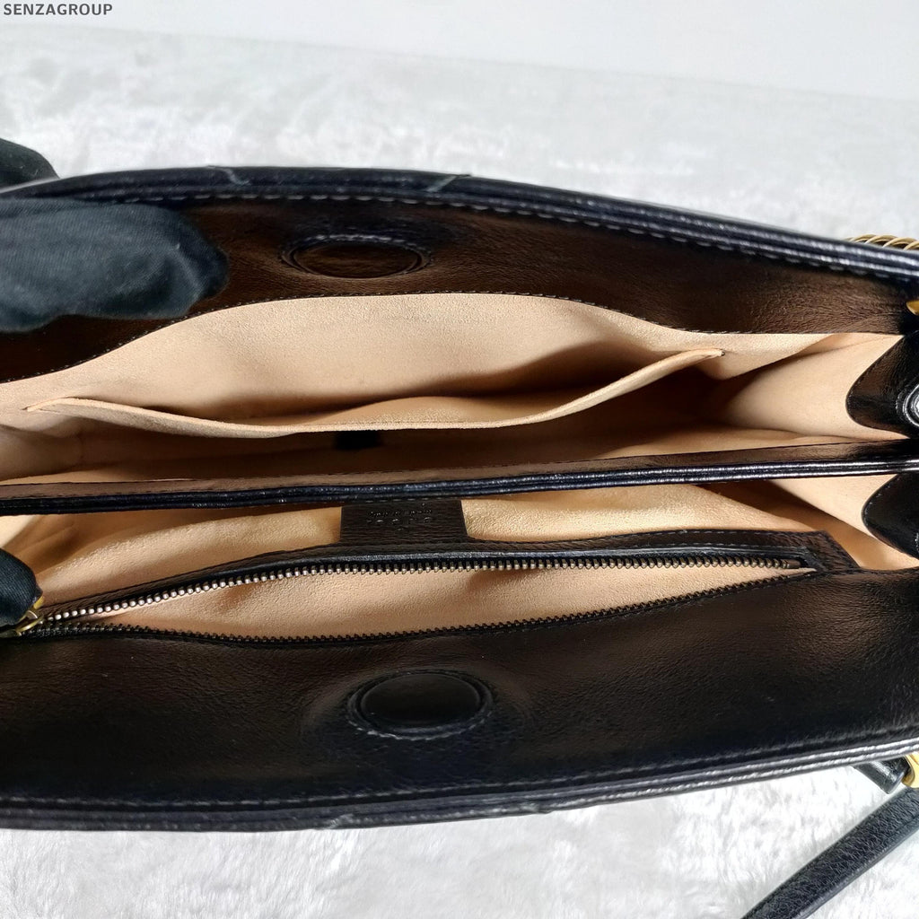 Gucci Marmont Matelassé Chain Shoulder Bag in Black Gold