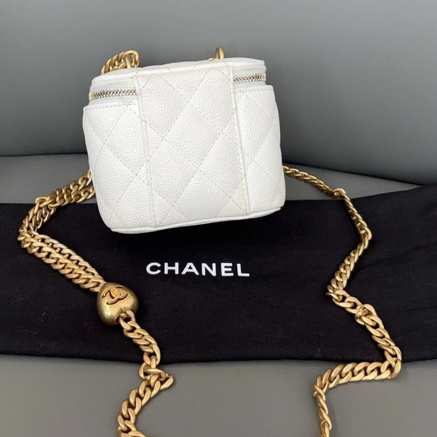 Authentic Chanel Chain Box Calfskin Shoulder Crossbody Bag White GHD