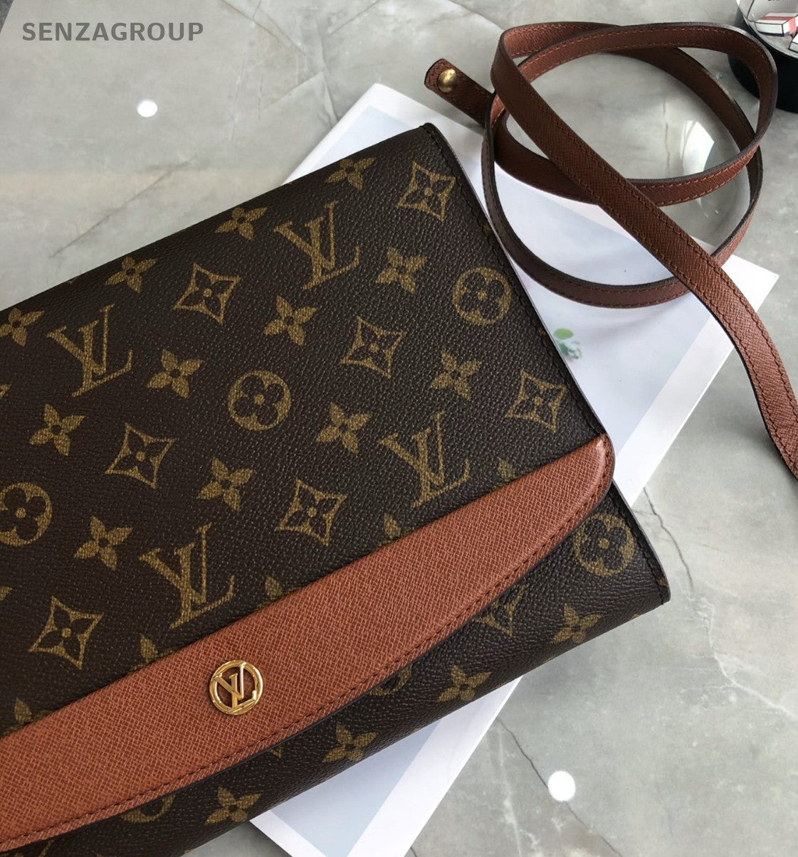 Louis Vuitton Envelope bag Monogram Shoulder bag Crossbody Brown Vintage